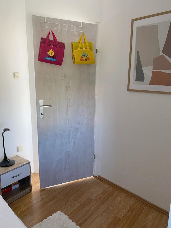 Beachfront Apartment วีร์ ภายนอก รูปภาพ